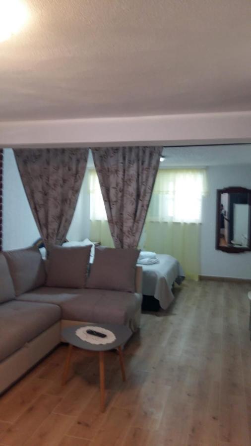 Apartmani Gojevic Vodice Exterior photo