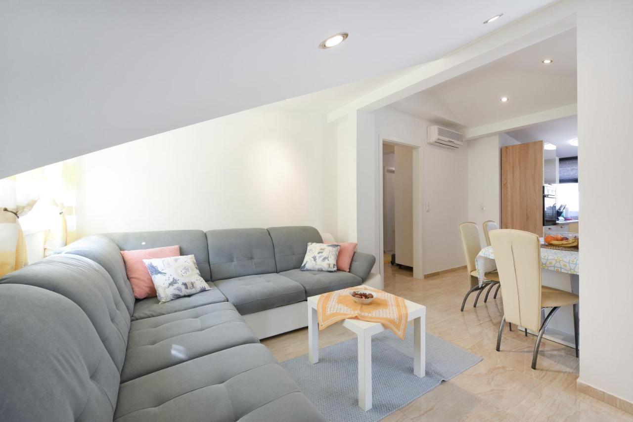 Apartmani Gojevic Vodice Exterior photo